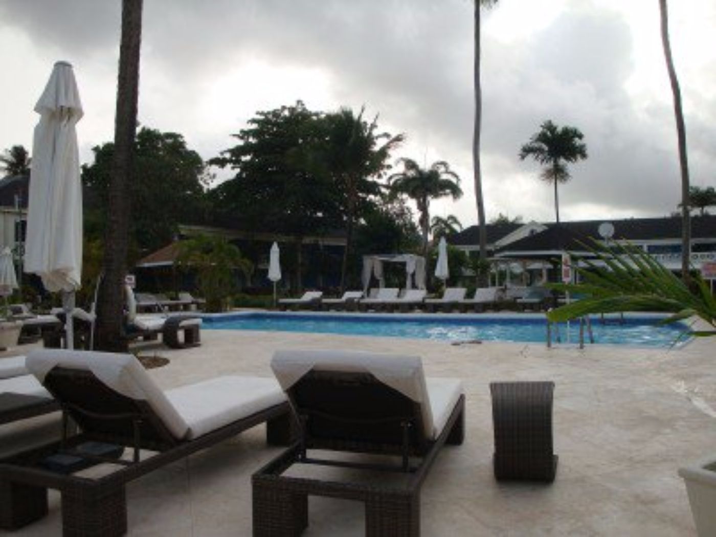 Discovery-Bay-By-Rex-Resorts-Pool-12