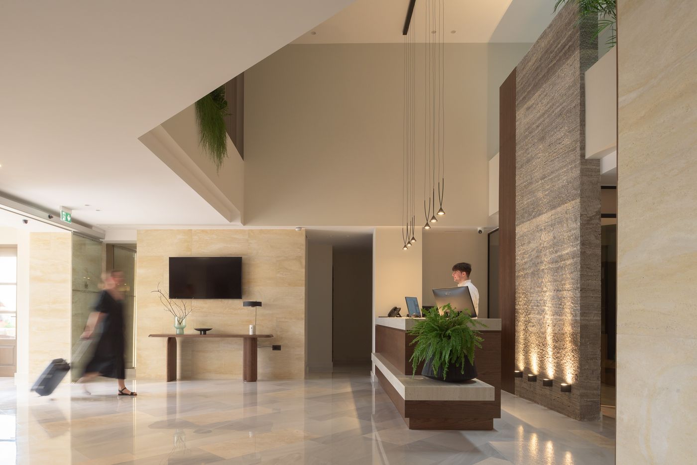 Hotel-Ideon-Lobby-47