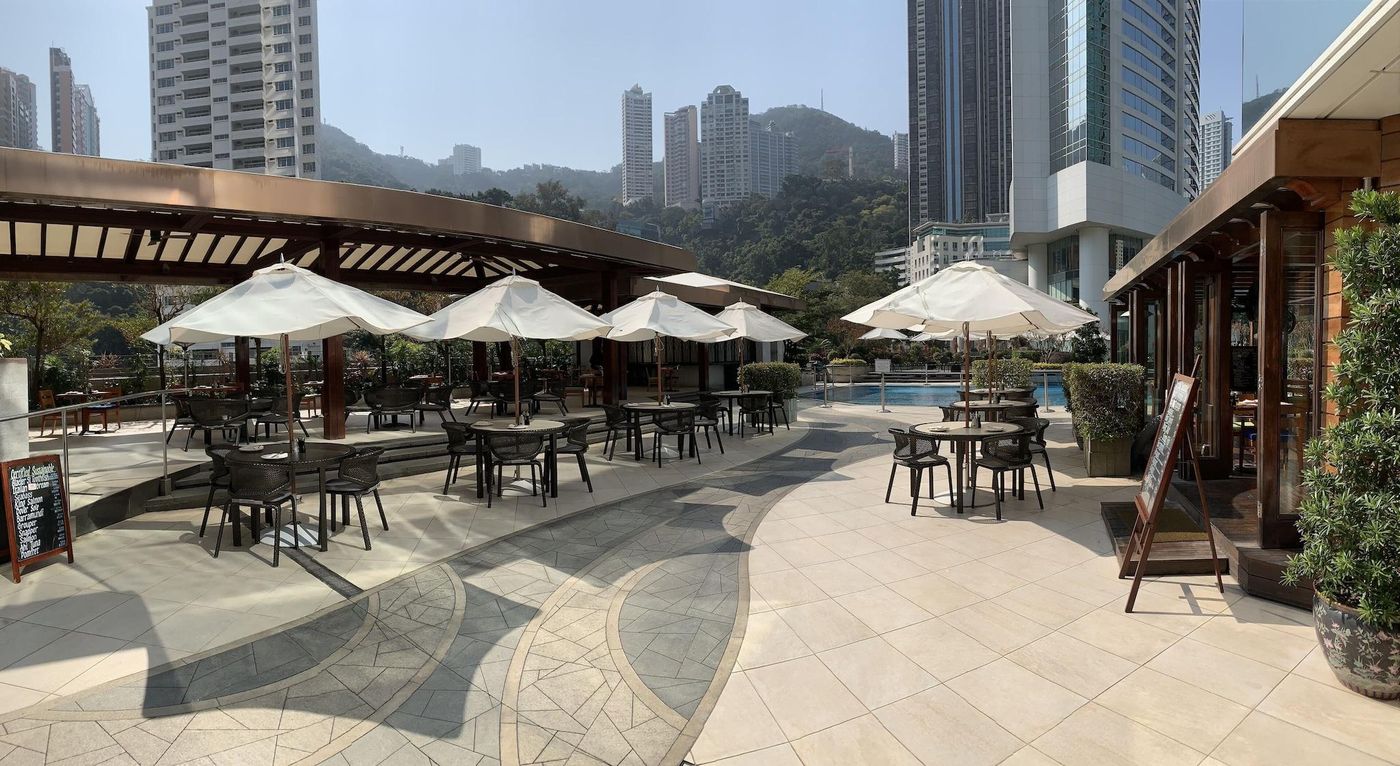 Jw-Marriott-Hotel-Hong-Kong-Terrace-58