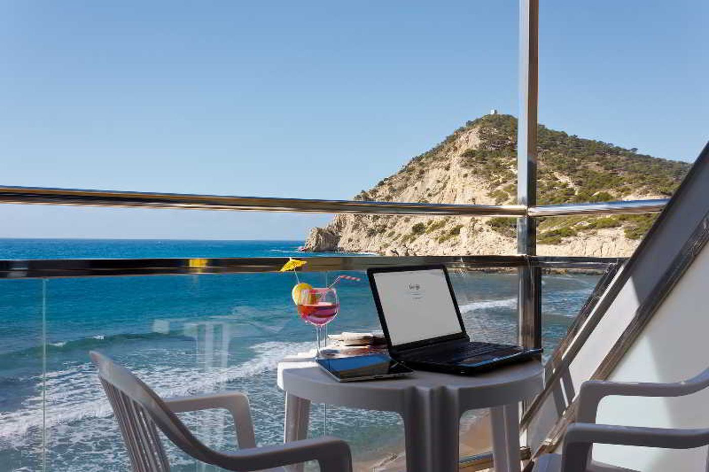 Hotel-La-Cala-Terrace-41