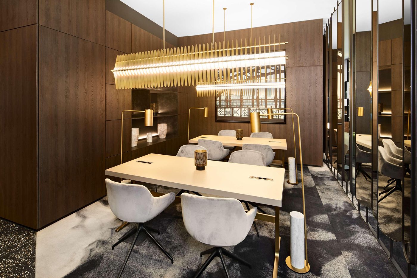 NH-Collection-Munchen-Bavaria-Lobby-22