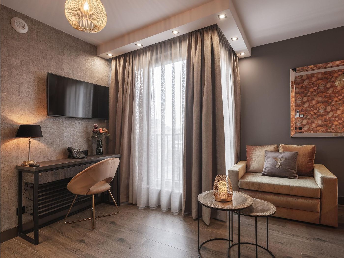 Art-Suites-Hotel-Room-40