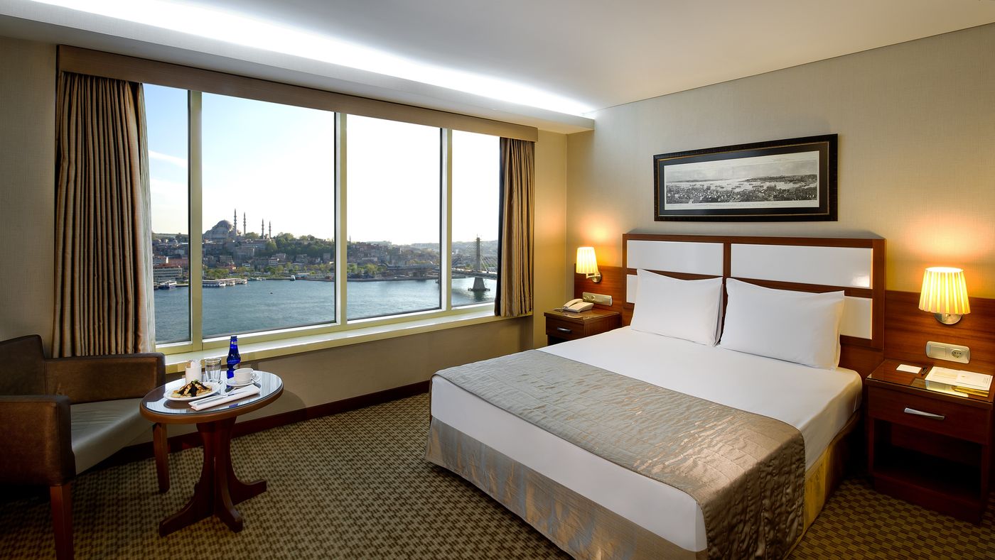 Istanbul-Golden-City-Room-5