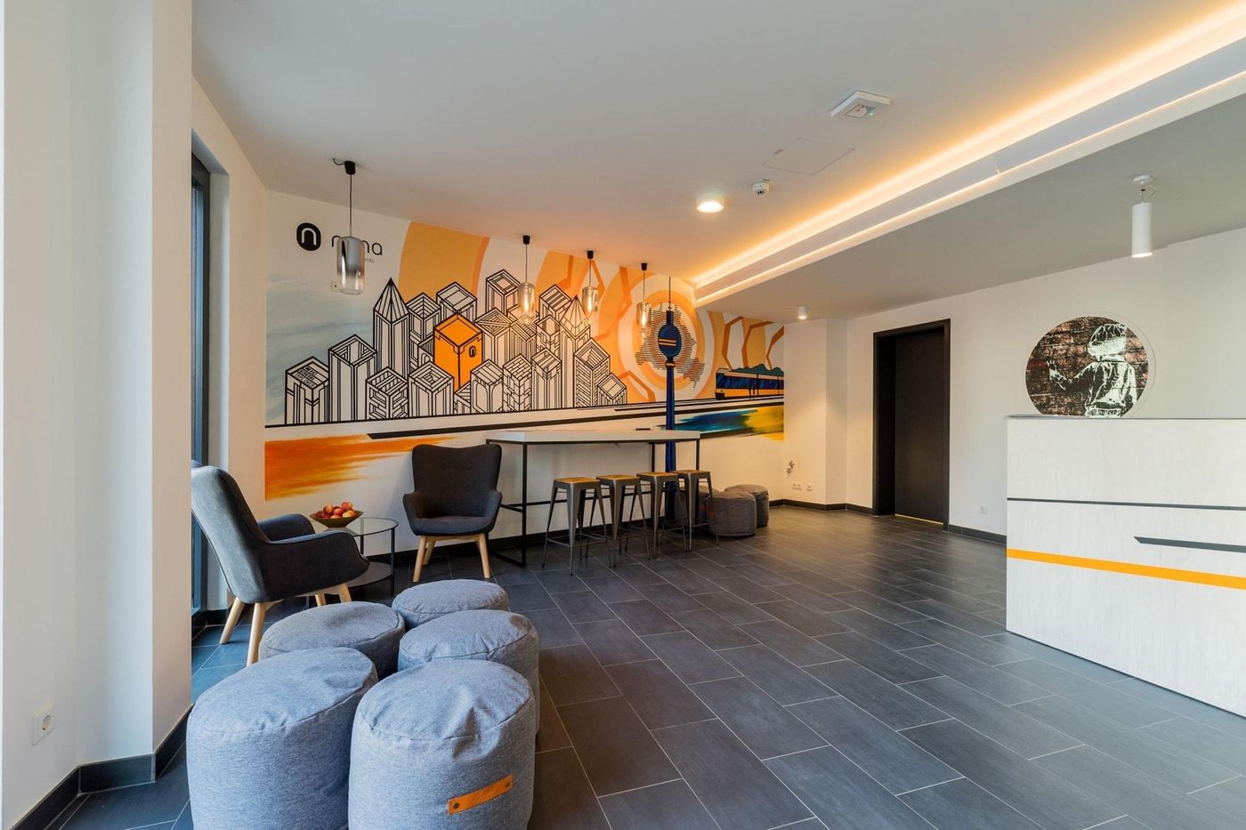 Nena-Apartments-Kreuzberg-61-Lobby-2