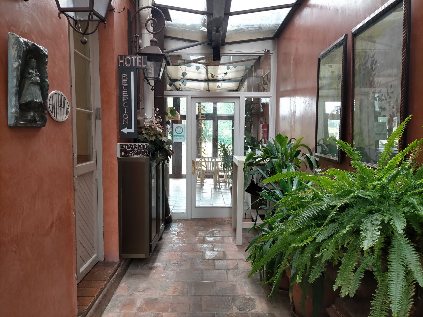 La Casona del Sella-Spain-ARRIONDAS-Lobby-7