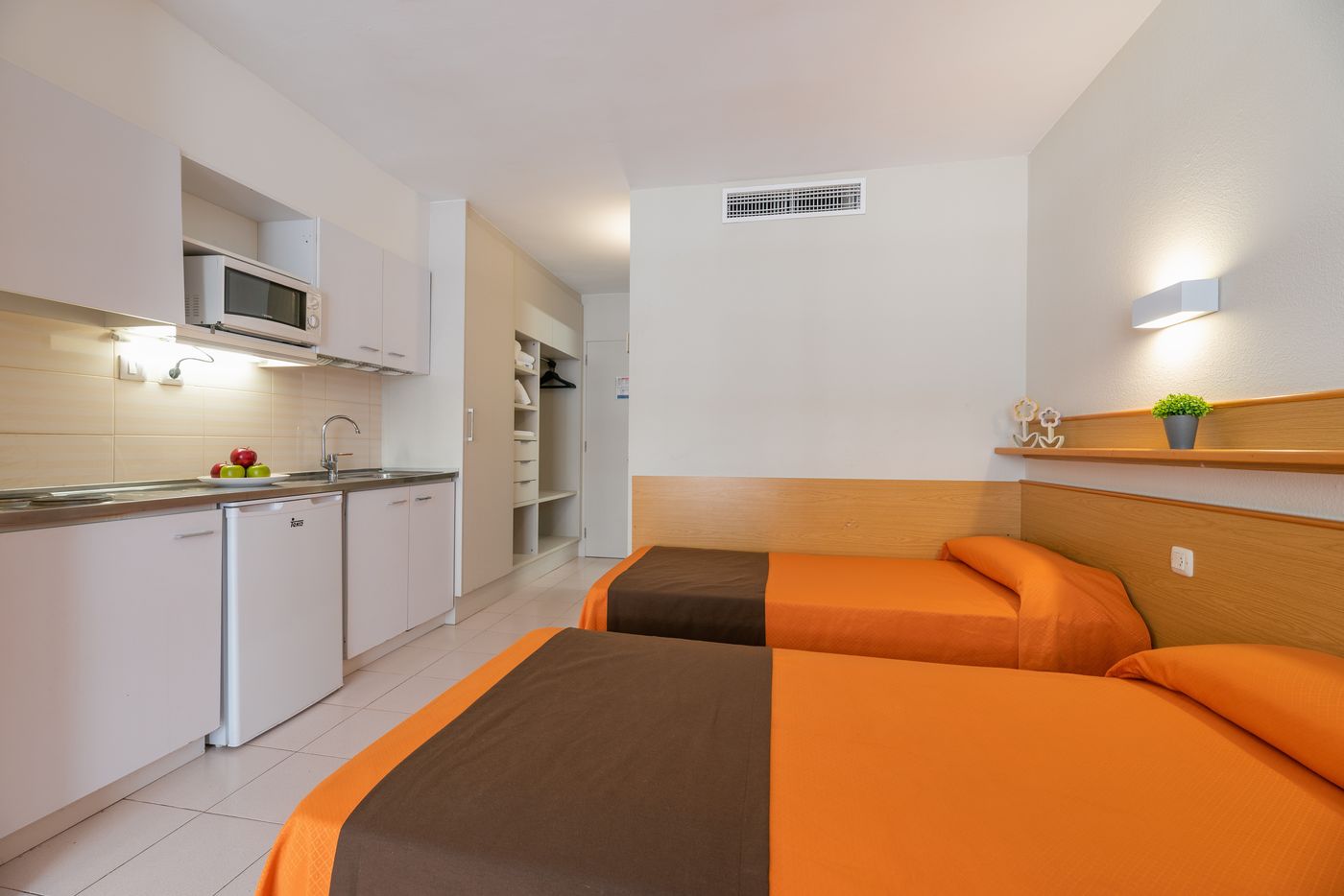 Salou-Pacific-Room-16