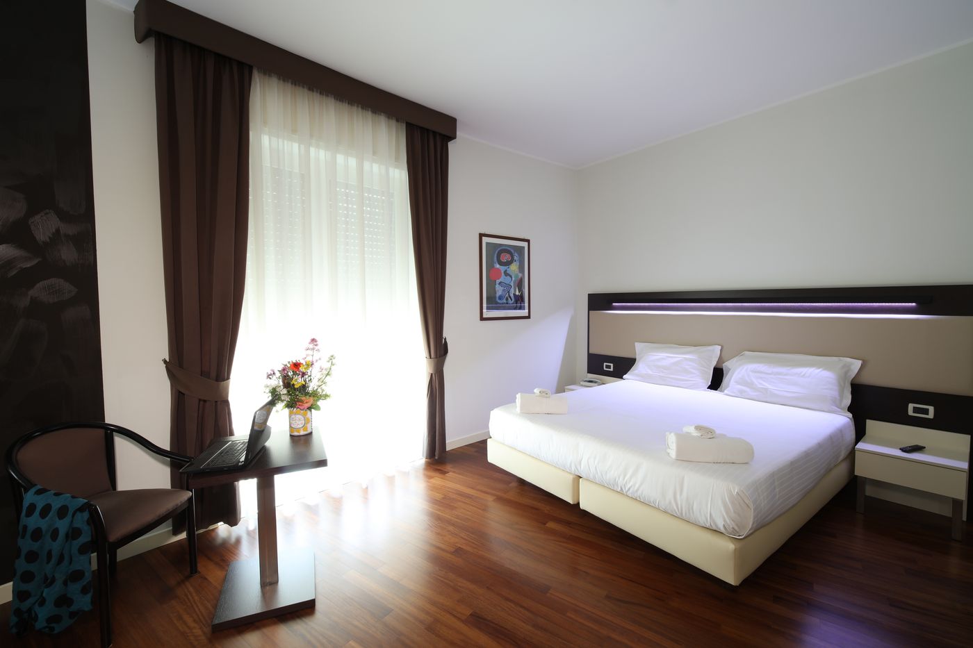 Grande-Albergo-Maugeri-Room-11