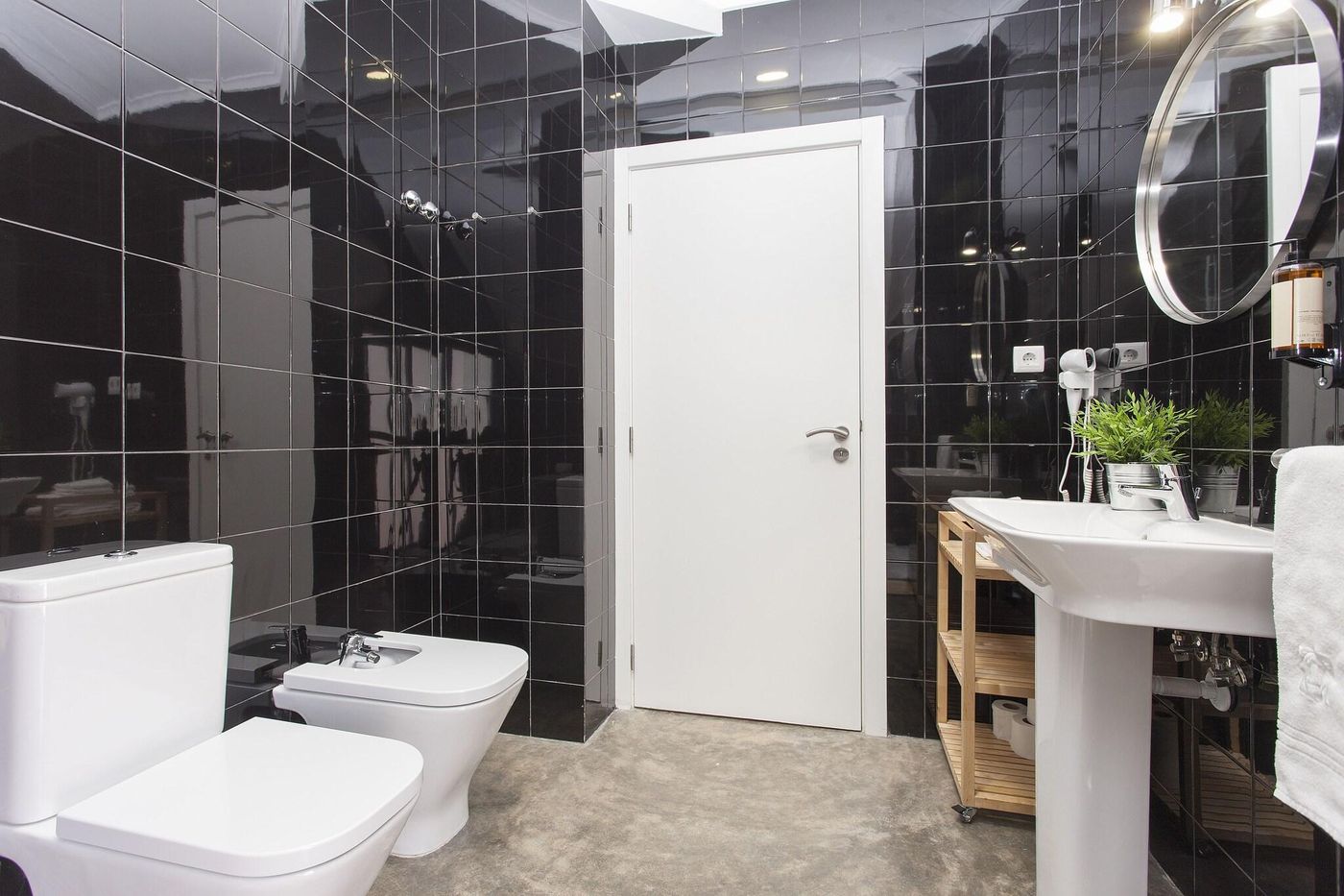 Emporium-Lisbon-Suites-Room-79