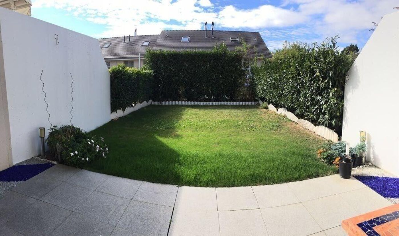 B&B Kelly-Switzerland-RENENS-General view-1