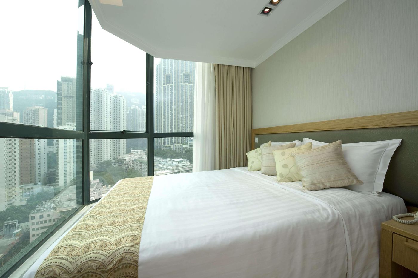 Bishop-Lei-International-House-Room-19