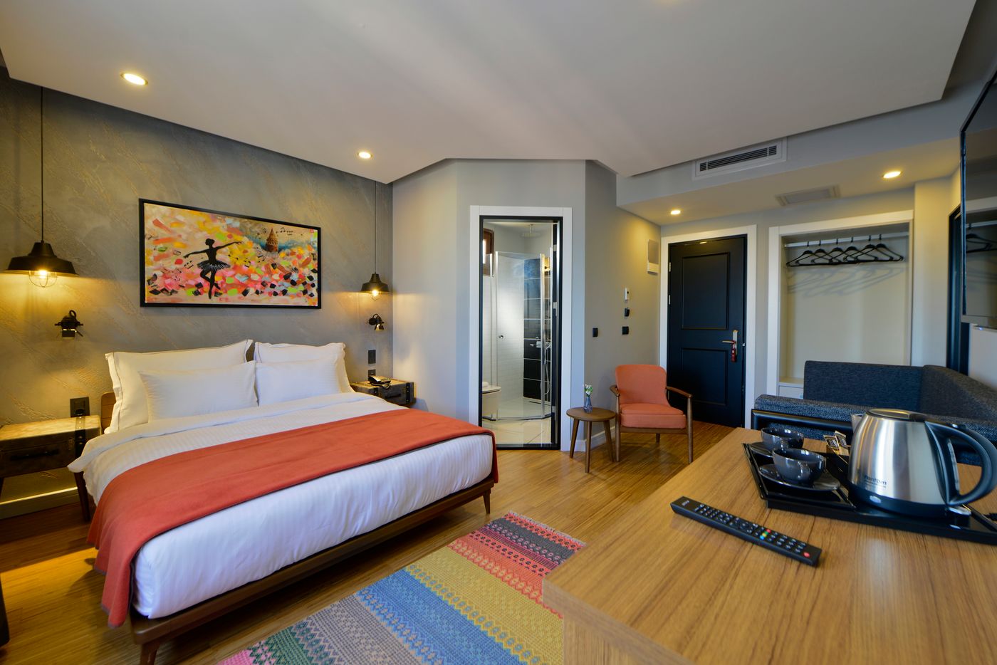 Poem-Special-Hotel-Room-2