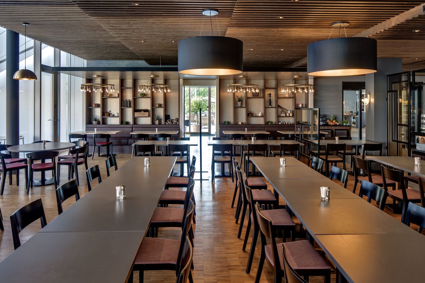 Hotel Sempachersee-Switzerland-NOTTWIL-Restaurant-9