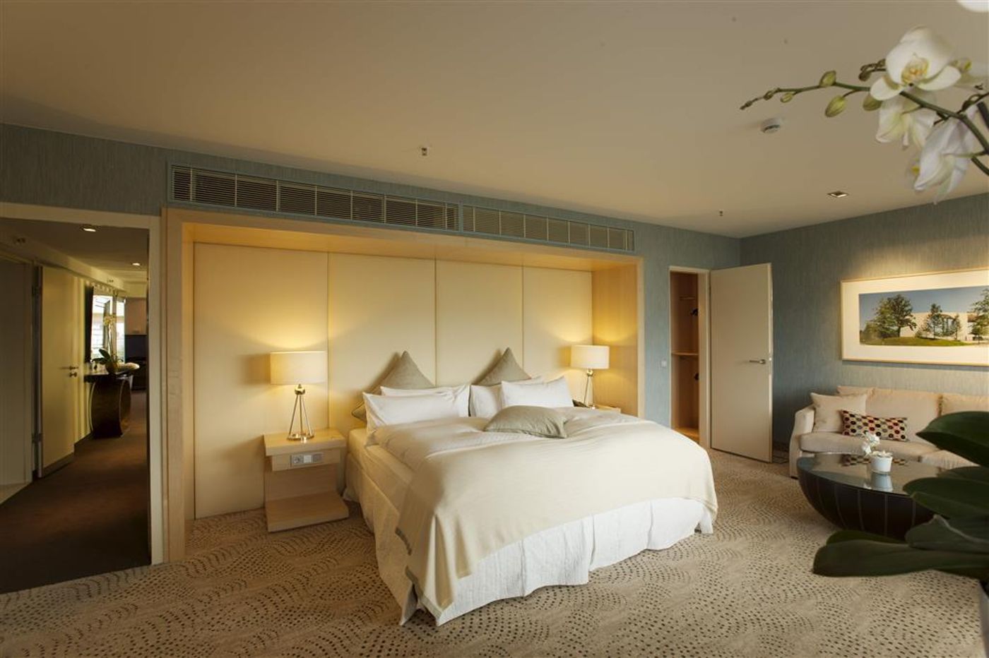 Sheraton-Berlin-Grand-Hotel-Esplanade-General-view-40