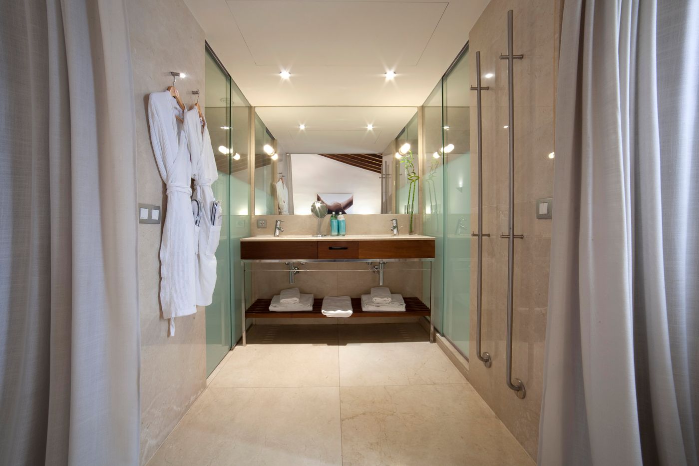 Petit Palace Hotel Tres - Spain - Palma de Mallorca - Room - 6