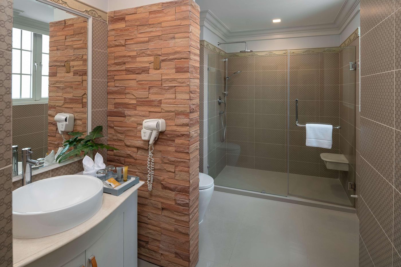 Kingston-Suites-Room-32