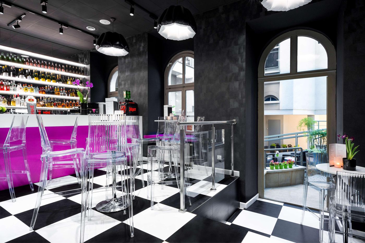 Best-Western-Plus-Krakow-Old-Town-Bar-11