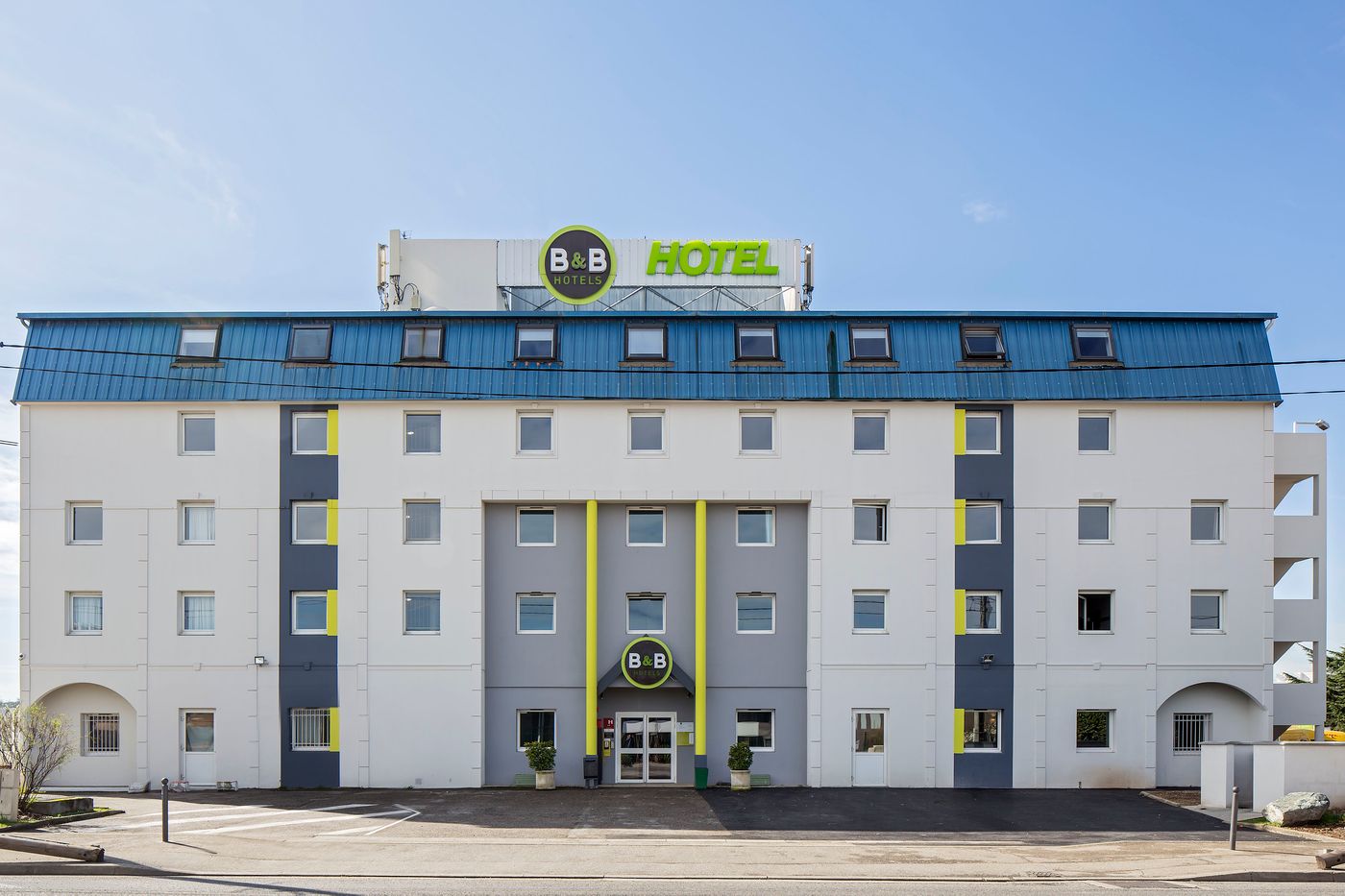 B&B HOTEL Lyon Grand Stade Meyzieu - France - MEYZIEU		 - General view - 4