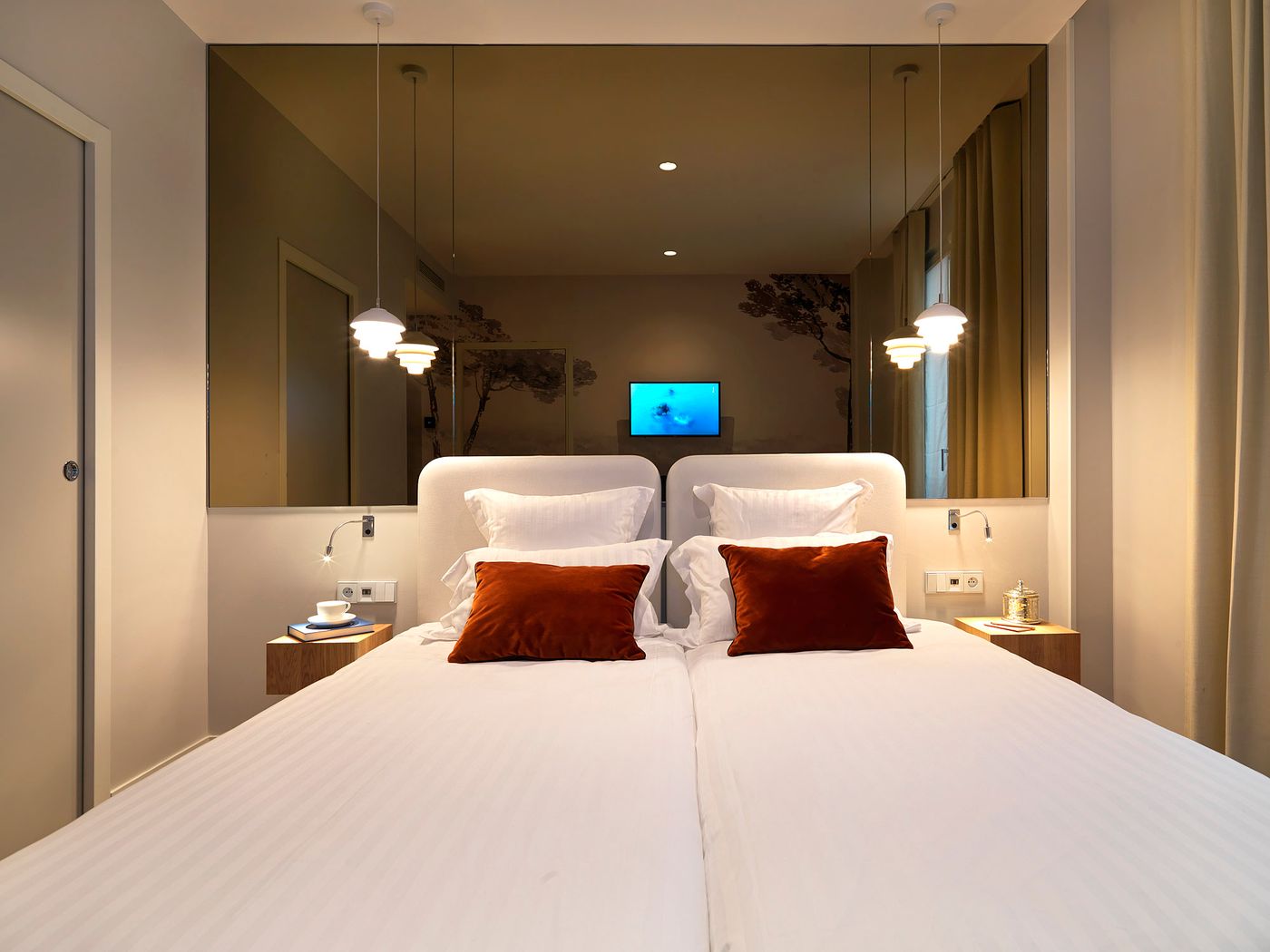 Le-Katorze-Hotel-Room-12