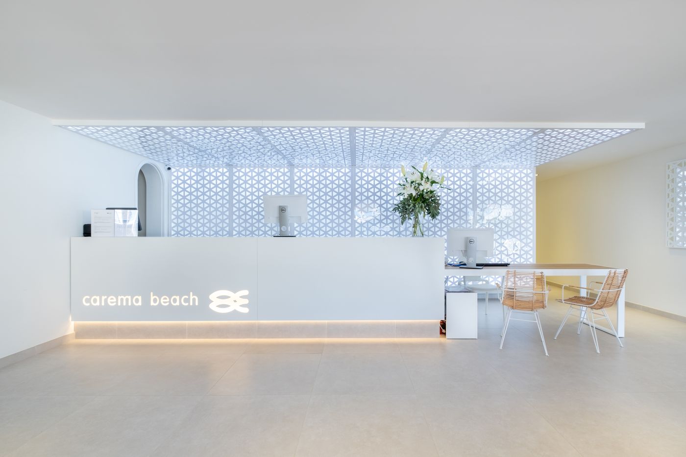 Carema-Beach-Menorca-Sports-and-Entertainment-47