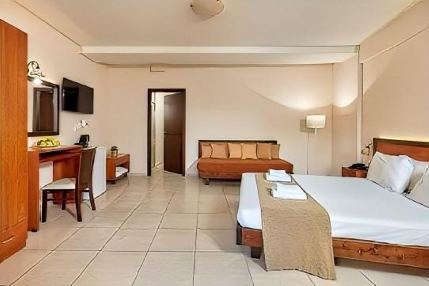 St--Constantin-Hotel-Room-36