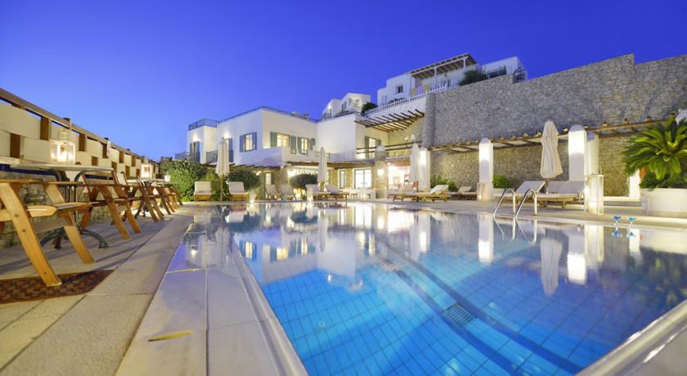 Pelican Bay - Art Hotel