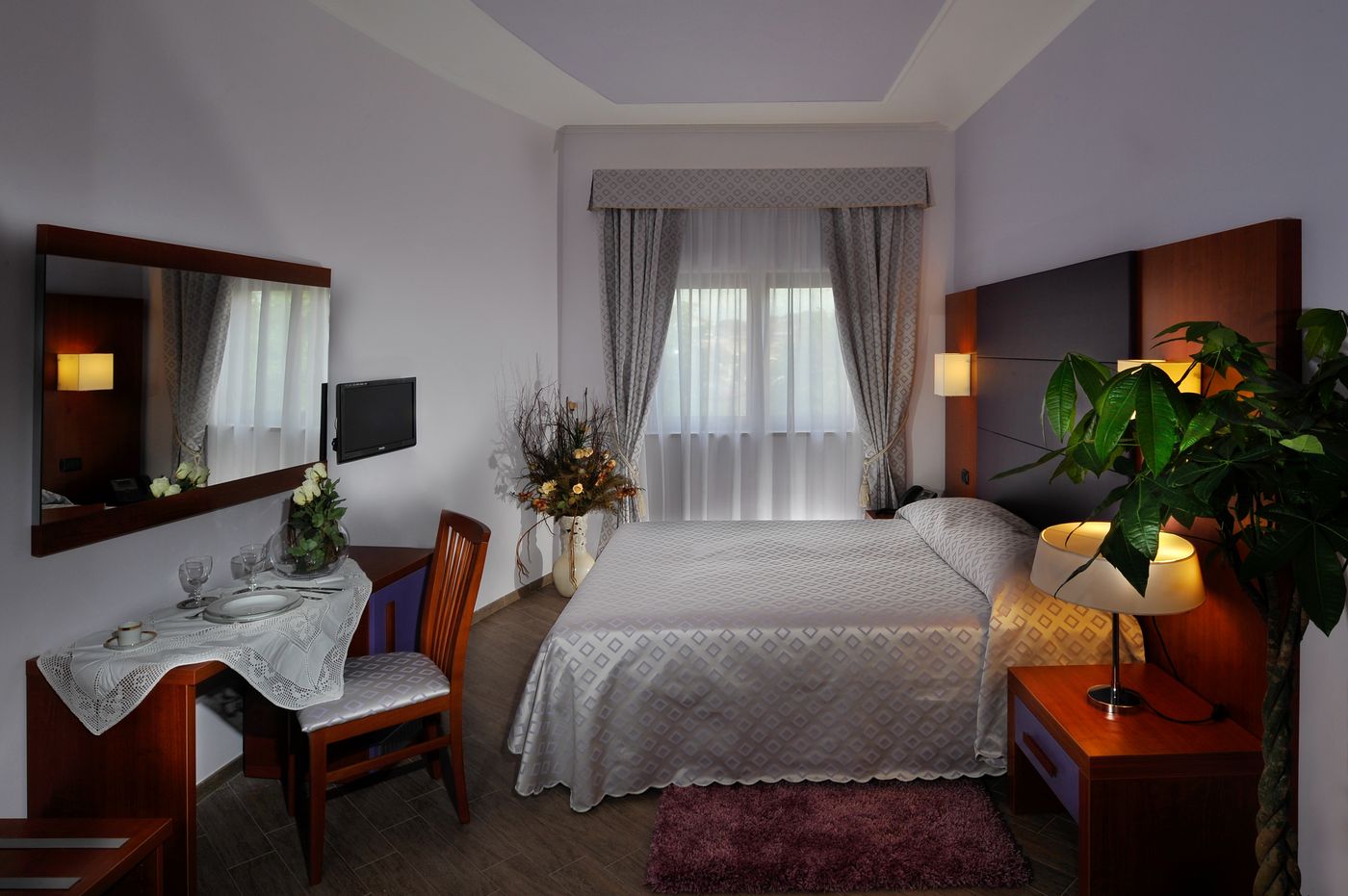 Hotel-Roma-Tiburtina-Room-22