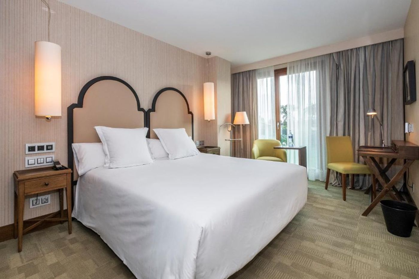 Artiem Asturias-Spain-QUINTUELES - VILLAVICIOSA-Room-5