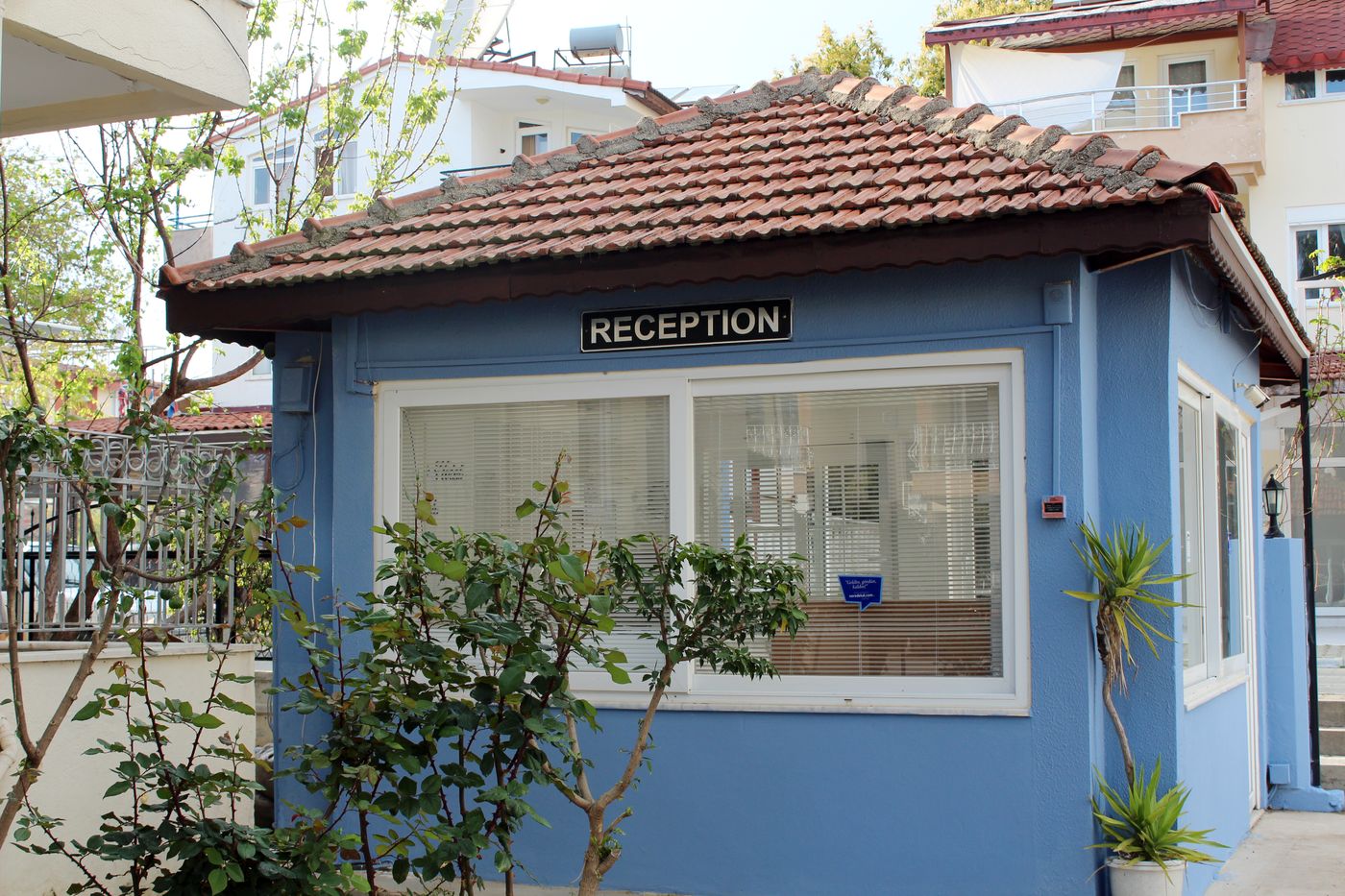 Side-Papaya-Apart-Hotel-General-view-19