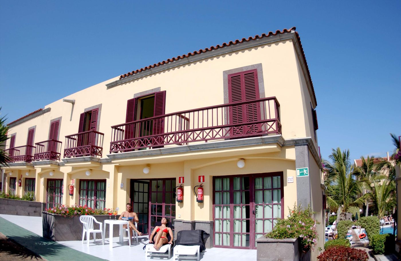 Maspalomas-Oasis-Club-Room-15