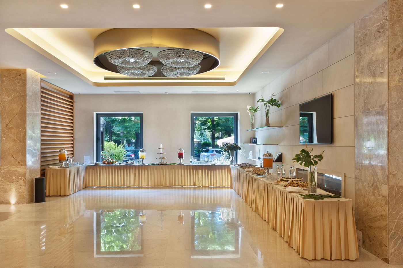 Grand-hotel-Mediterraneo-Restaurant-6