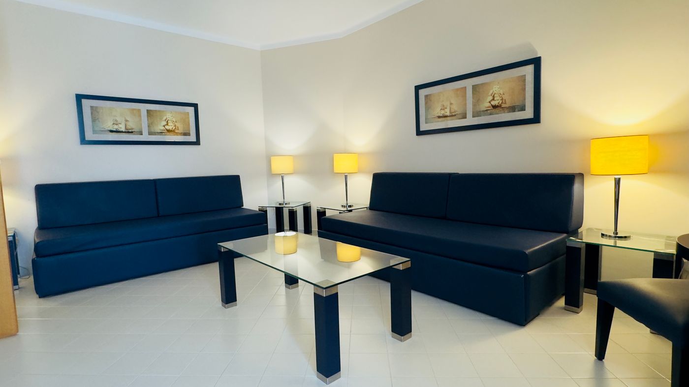 Vila-Gale-Nautico-Room-30