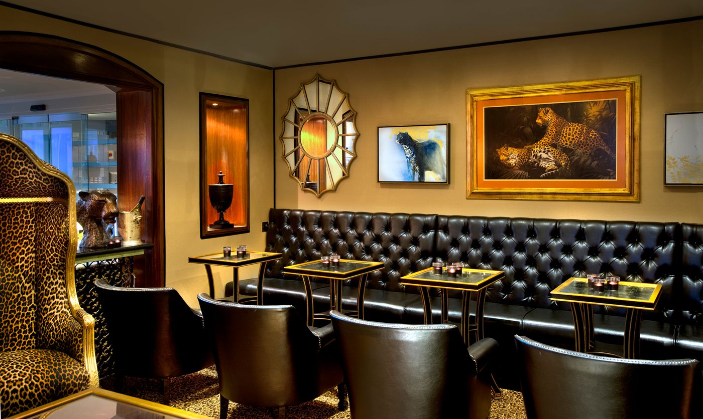 The-Duke-of-Richmond-Bar-8