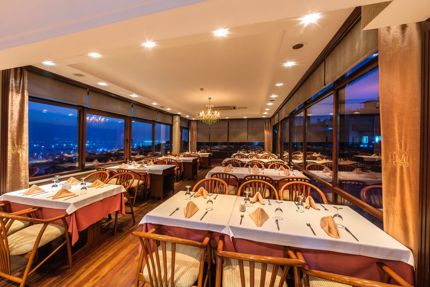 Grand-Yavuz-Istanbul-Terrace-32