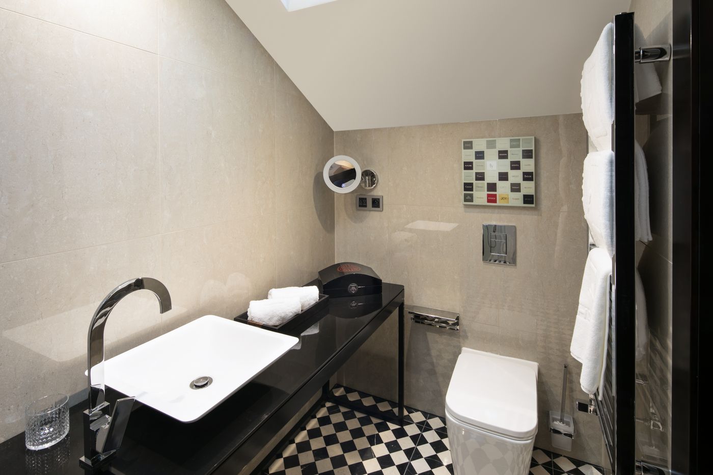 Quentin-Prague-Hotel-Room-21