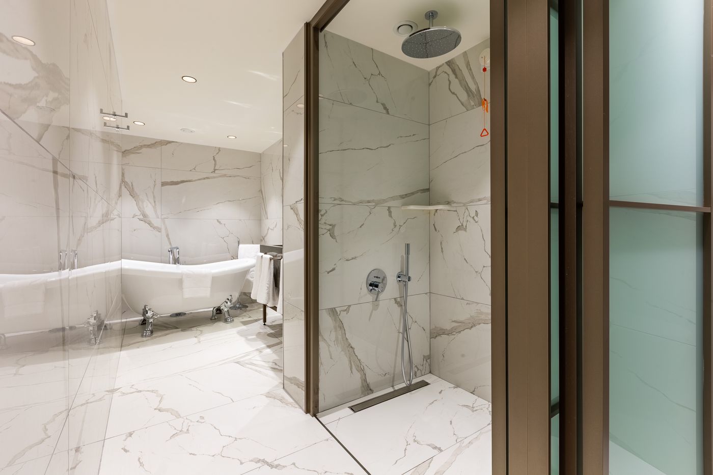 Stayso-The-House-Hotel-Room-66