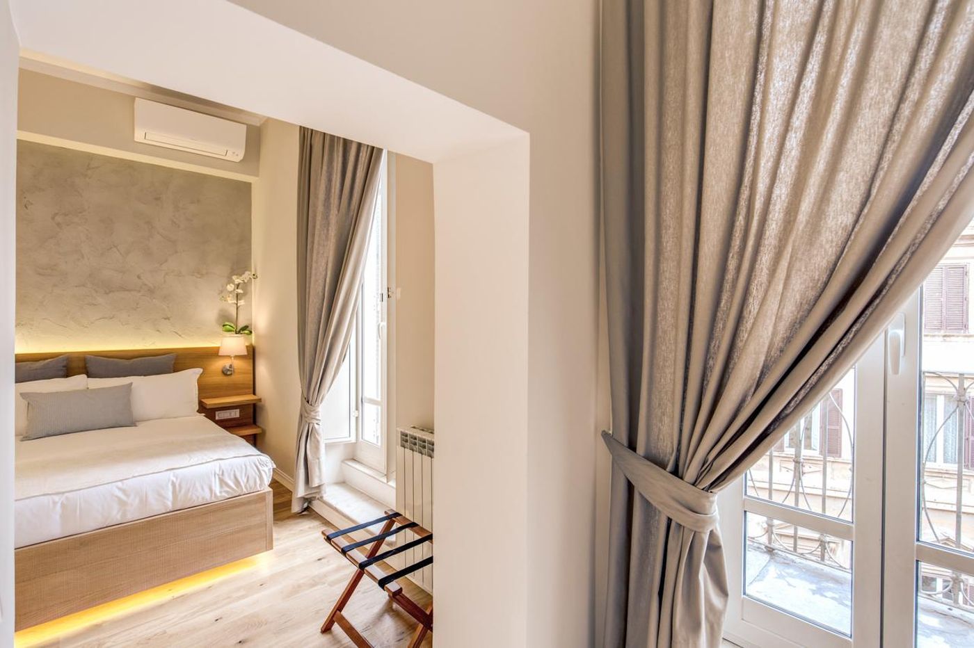 The-Spanish-Suite-Campo-De--Fiori-Room-5