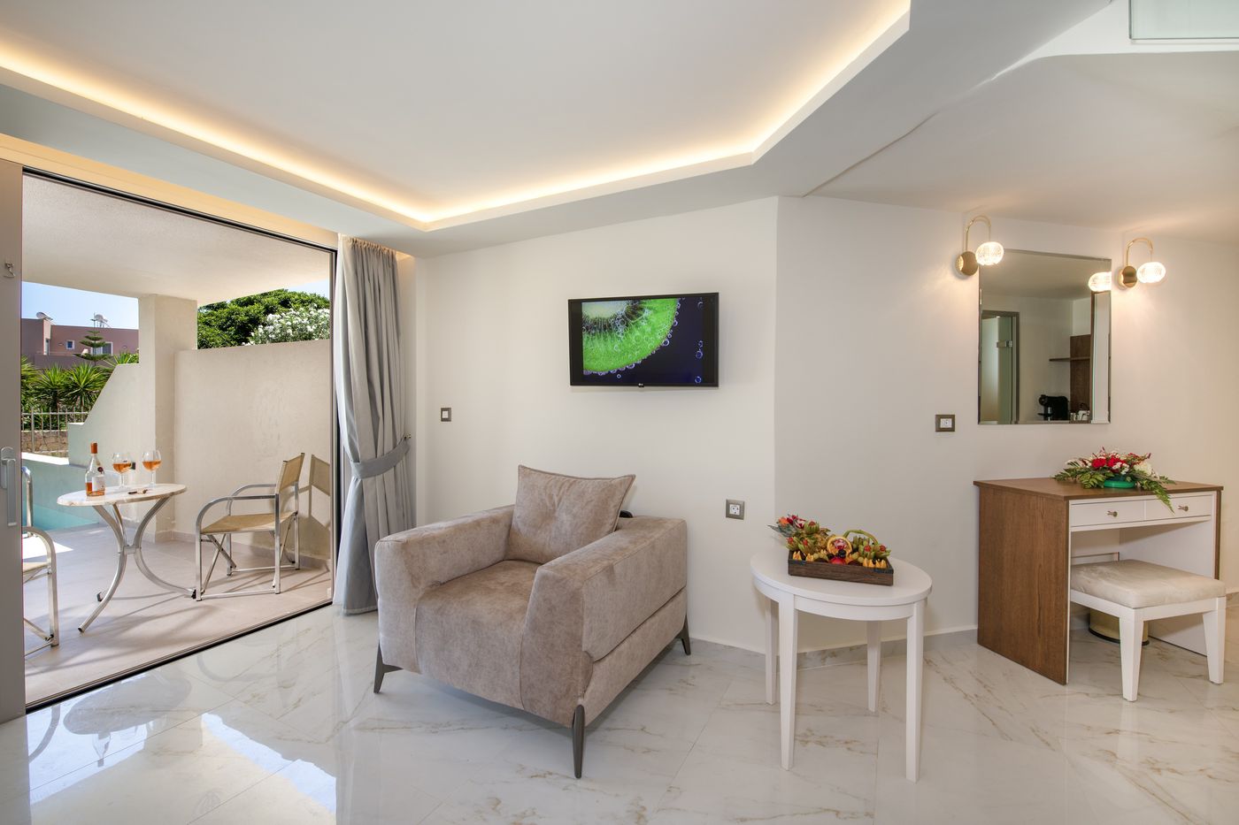 Vantaris-Luxury-Beach-Resort-Room-48