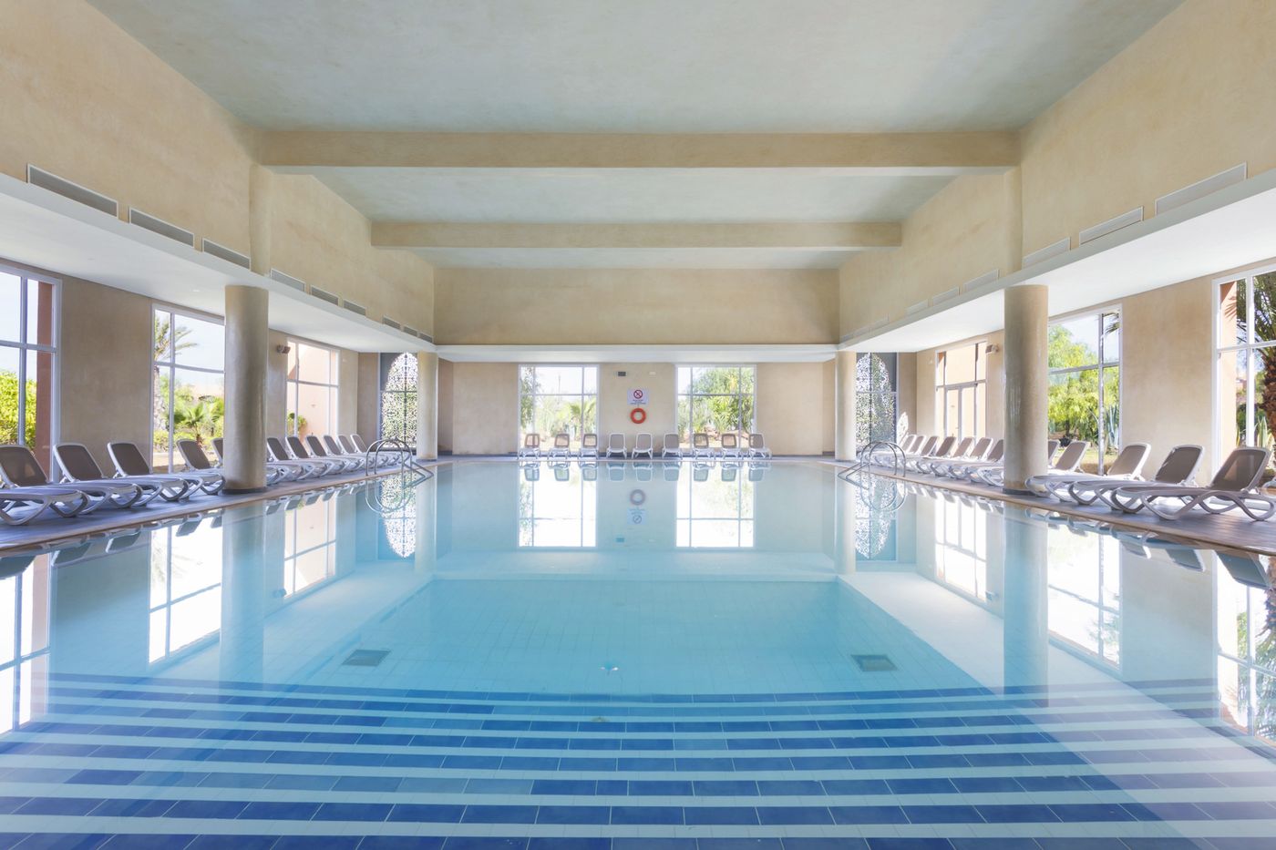 Hotel-Riu-Tikida-Palmeraie---All-Inclusive-Pool-55