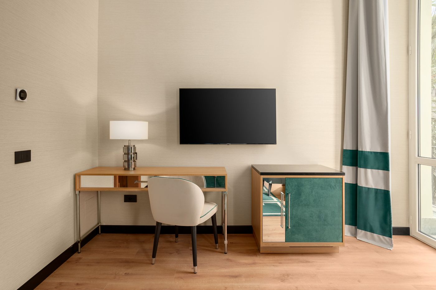 Capo-d-Africa---Colosseo-Room-17