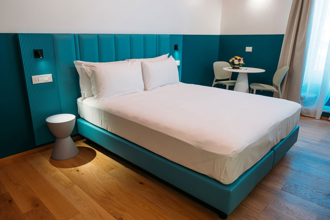 Boutique-Centrale-Palace-Room-17