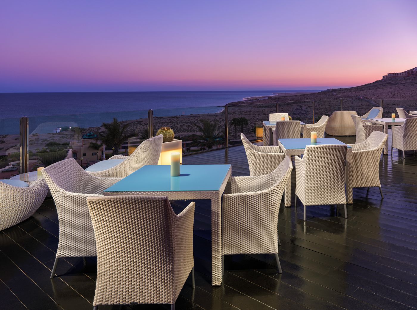 H10-Playa-Esmeralda---Adults-Recommended-Terrace-58