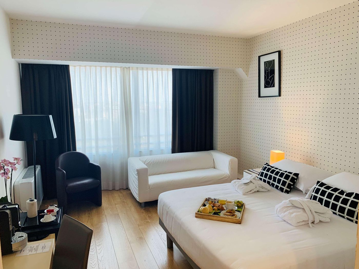 Hotel-Blaise---Francis-Room-22