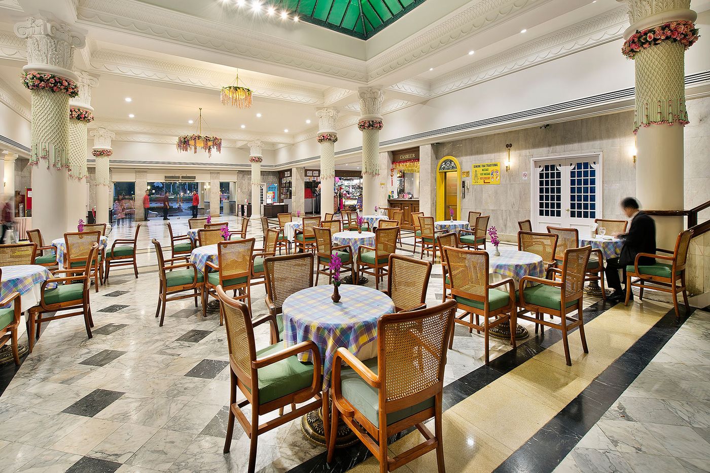 Royal-Rattanakosin-Hotel--SHA---Restaurant-50