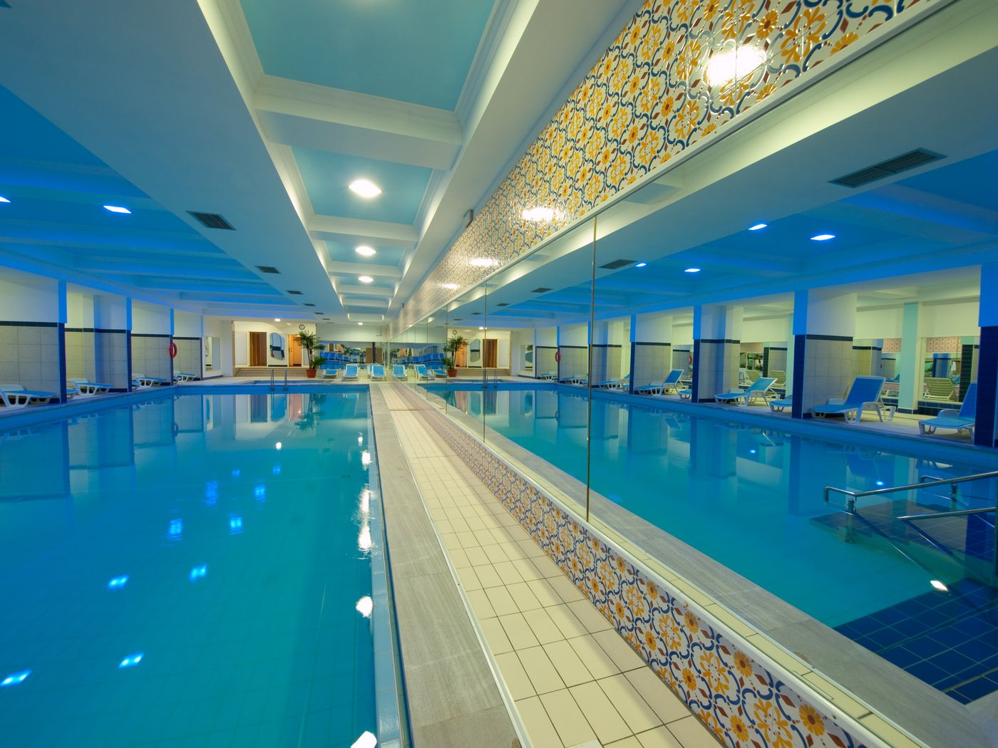 Hotel-Mimosa-Lido-Palace-Pool-37