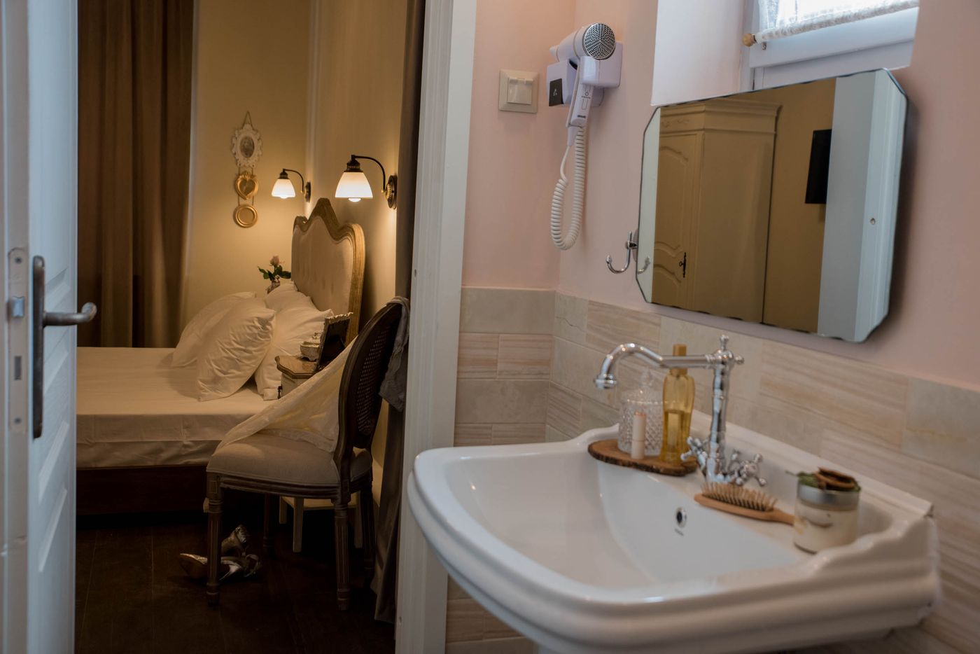 Kyria-Boutique-House-Room-18