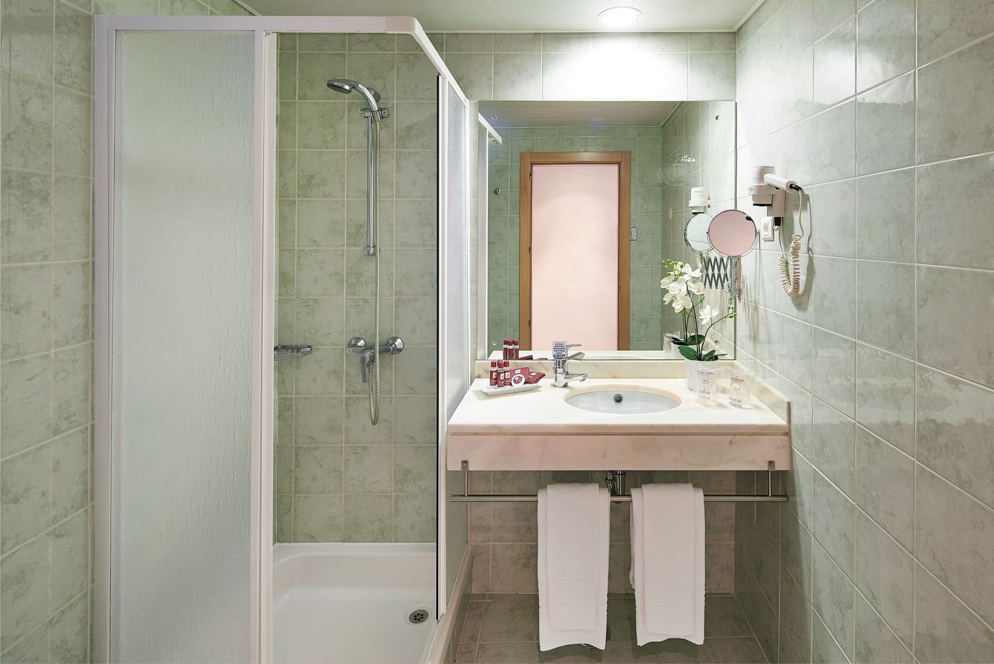 Luna-Esperanca-Centro-Hotel-Room-21