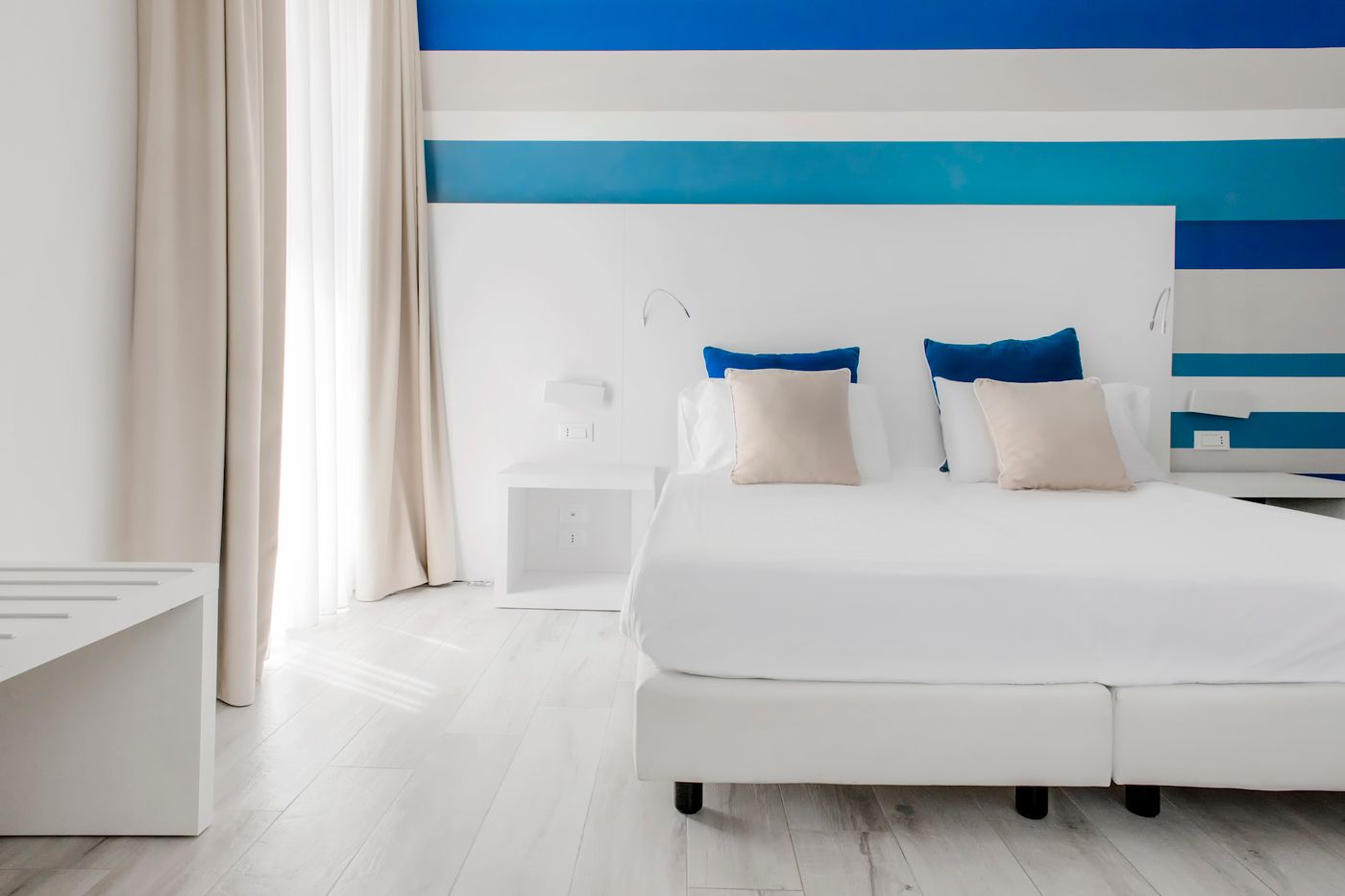 Marina-di-Petrolo-Hotel---SPA-Room-15