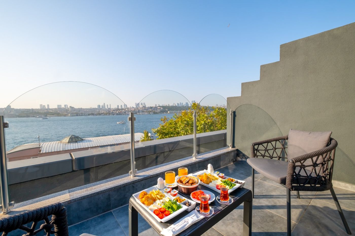 216-Bosphorus-Suite-Room-4