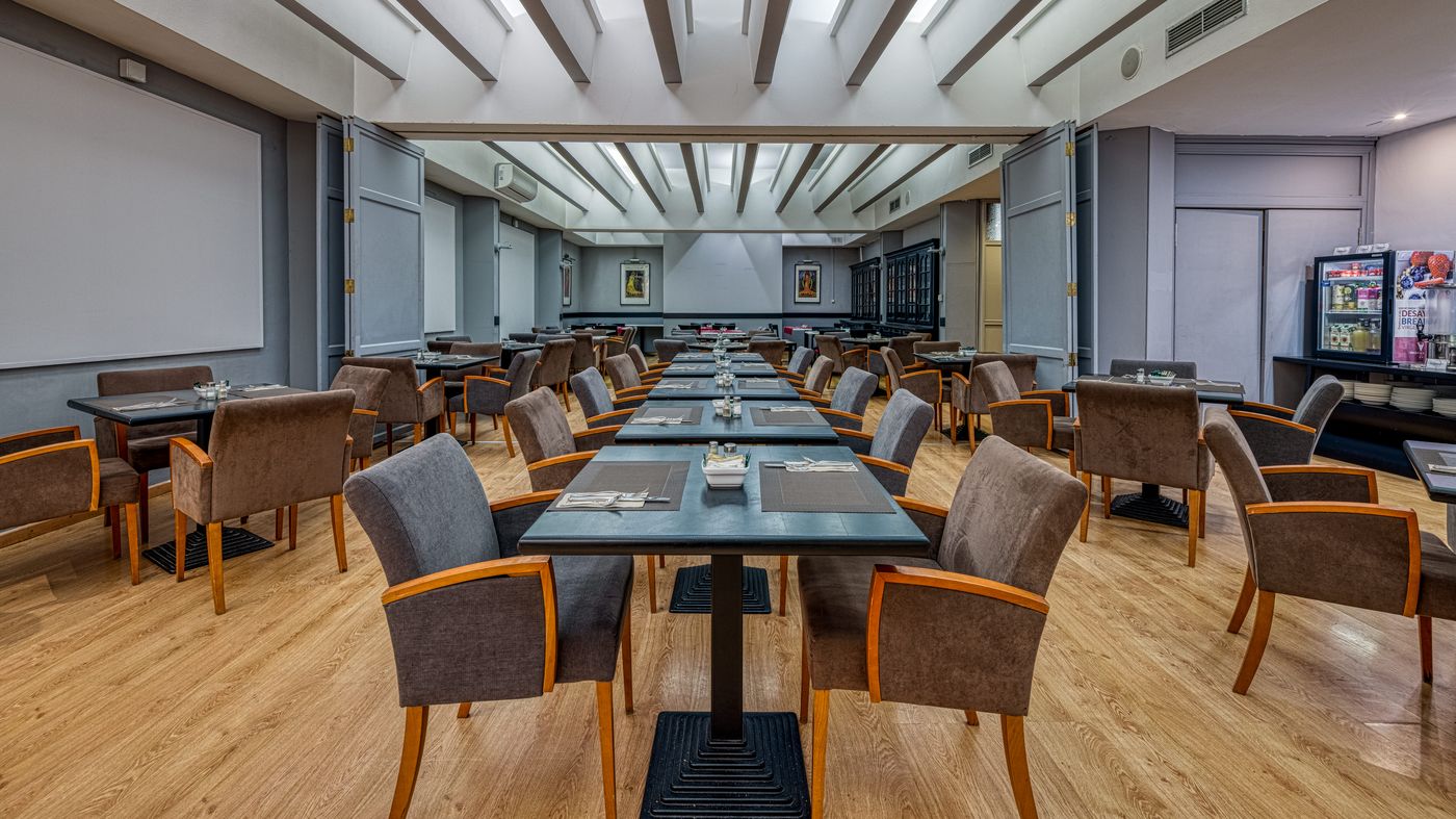 Virgen de los Reyes - Spain - SEVILLA - Restaurant - 7