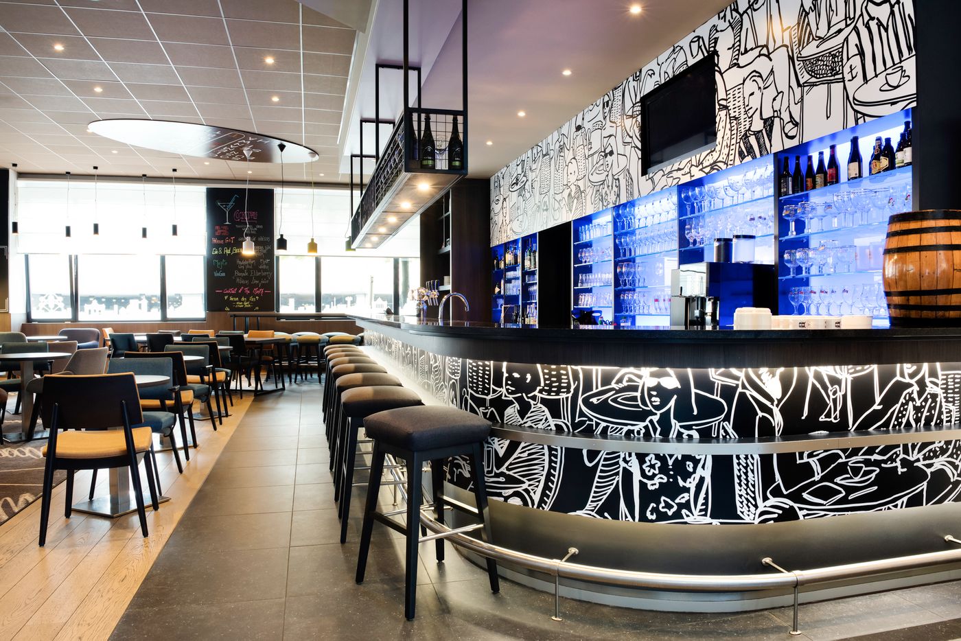 ibis-Brussels-Centre-Gare-Midi-Bar-12